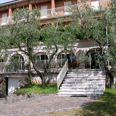 Hotel San Faustino トッリ・デル・ベーナコ エクステリア 写真