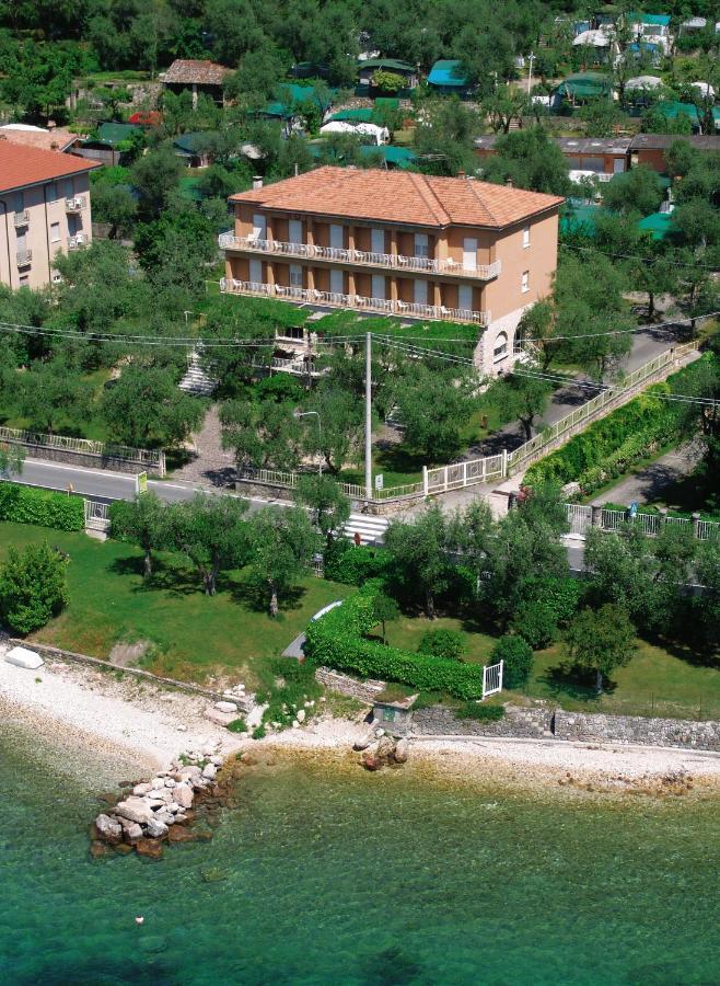 Hotel San Faustino トッリ・デル・ベーナコ エクステリア 写真