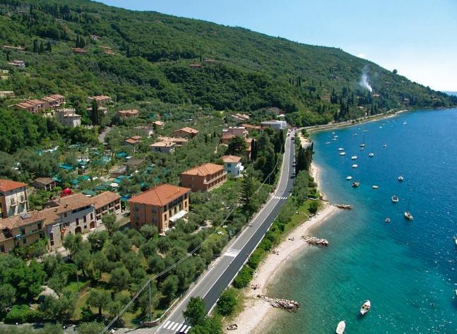 Hotel San Faustino トッリ・デル・ベーナコ エクステリア 写真